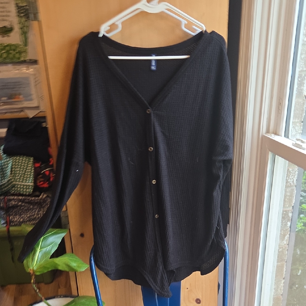 Women's Black Waffle-Knit Button Front Cardigan